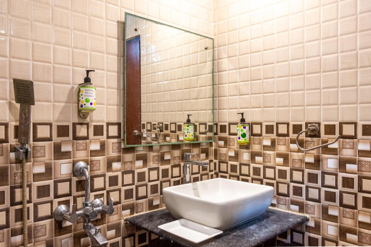 Opiam B&B A Business Hotel Calcutta Exteriör bild